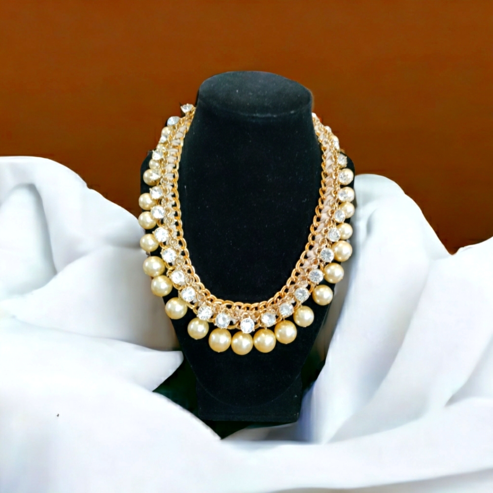 Handmade Victorian style Pearl gold tone and ribbon Necklace